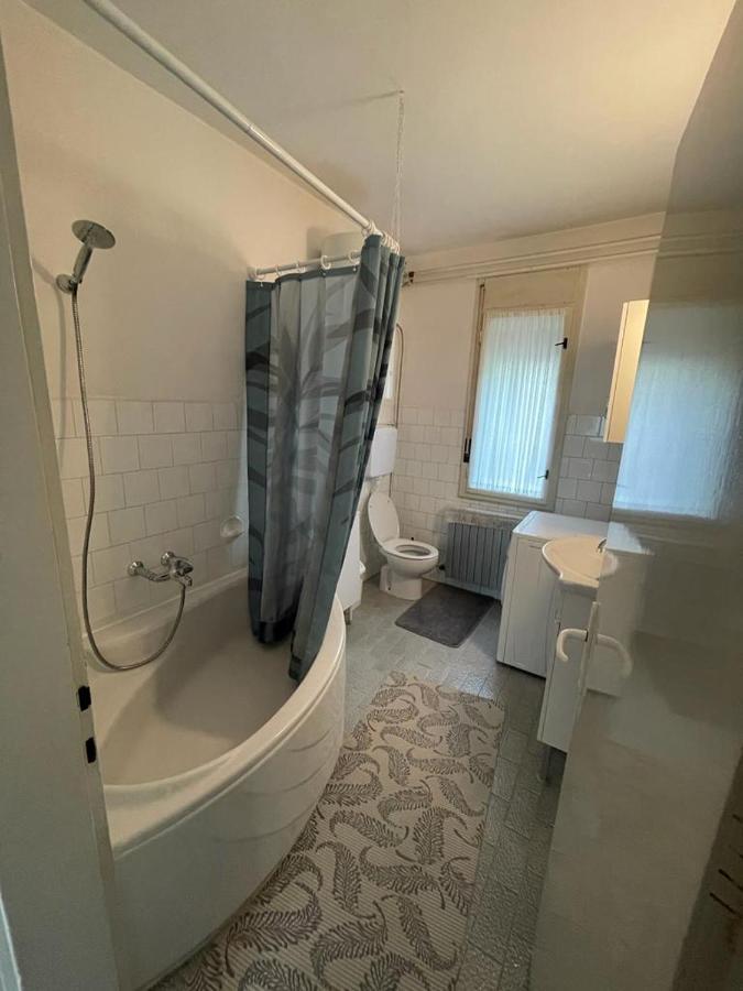 Апартаменти Apartman Pcelica Пула Екстер'єр фото