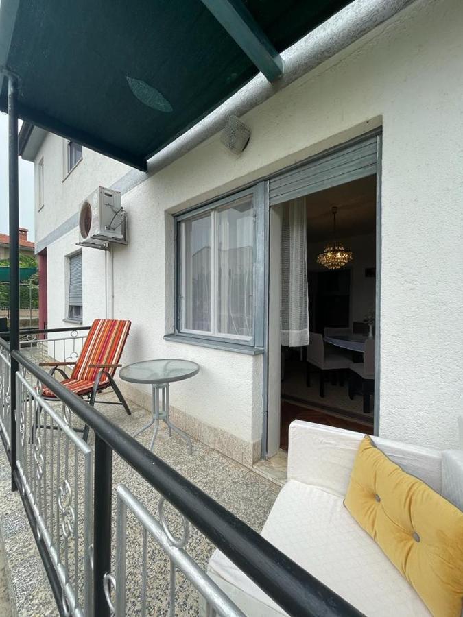 Апартаменти Apartman Pcelica Пула Екстер'єр фото